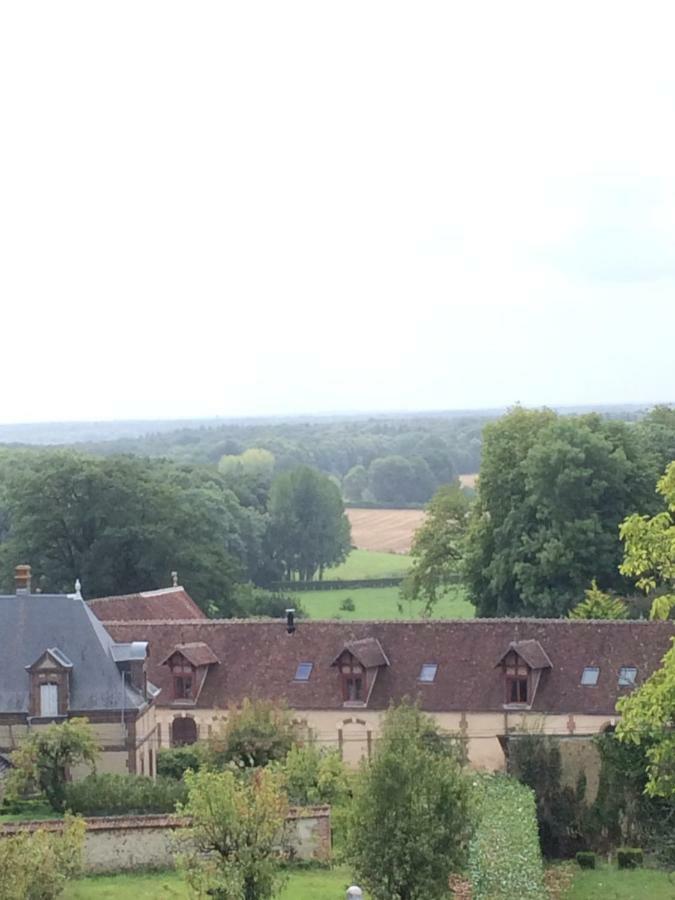 Les Couleurs Du Verger Beaumont-les-Autels Exterior photo